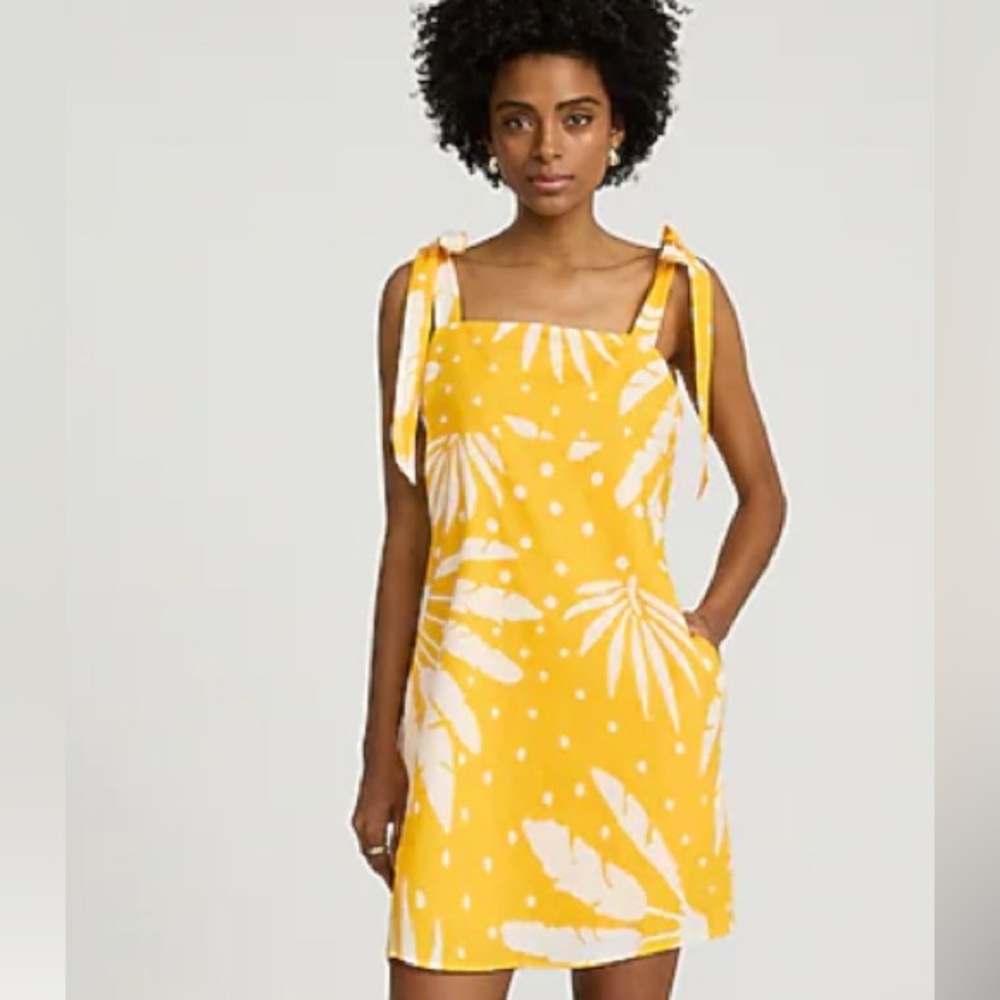 Express Yellow and White Square Neck Short Floral Linen Blend Sundress